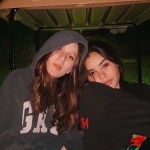 Meet your Posher, Cami